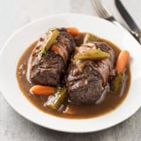 Saftige Rinderrouladen in reichhaltiger Bratensoße, perfekt für festliche Anlässe.  